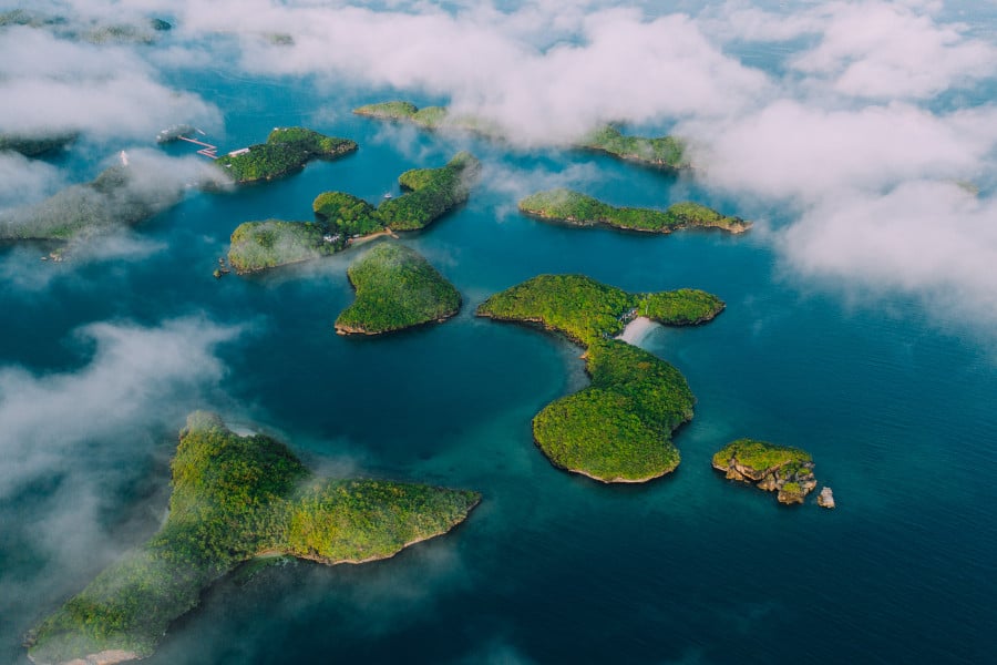 Hundred Islands National Park, Pangasinan. Photo courtesy of the Department of Tourism