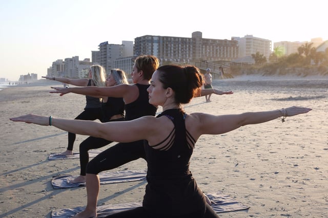 How to Practice Yoga Outside